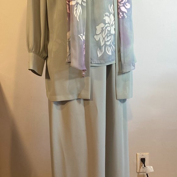 Palazzo Pants with shell & Jacket, Bassonelli Brand, size 16 - Picture 2 of 7